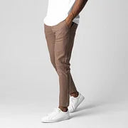Un pantalon conçu pour sublimer votre posture et confort