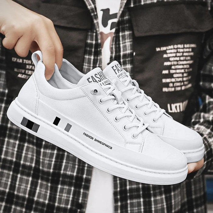 Fabriquées en cuir premium pour une durabilité exceptionnelle