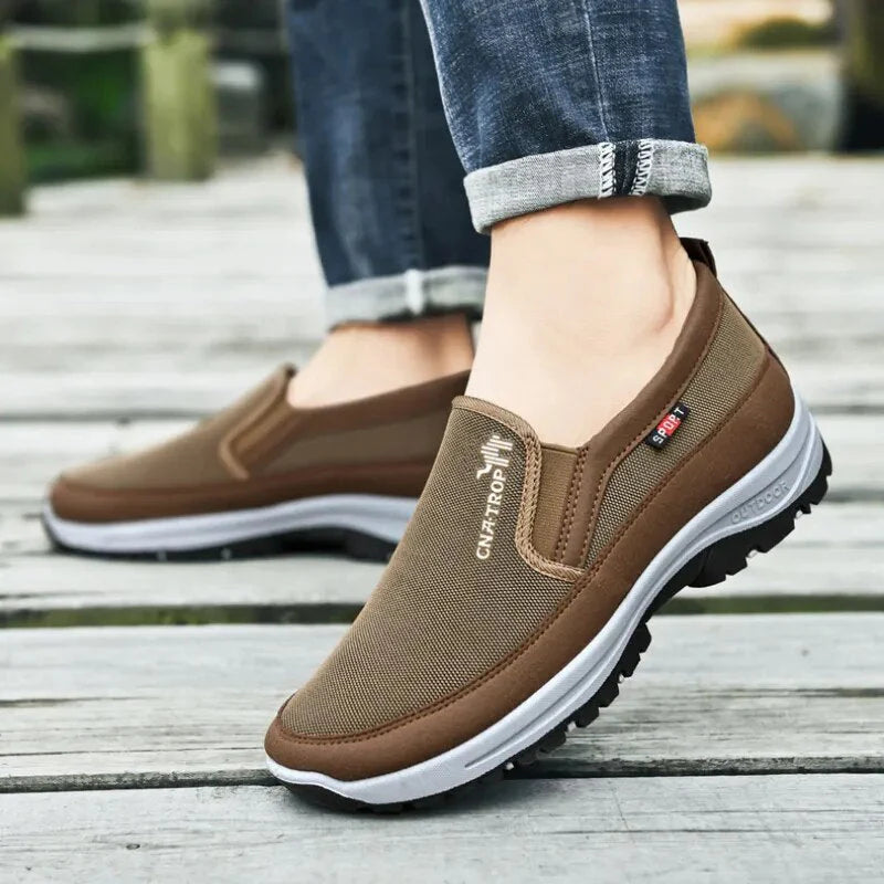 Confort absolu au quotidien – Découvrez nos chaussures orthopédiques décontractées !